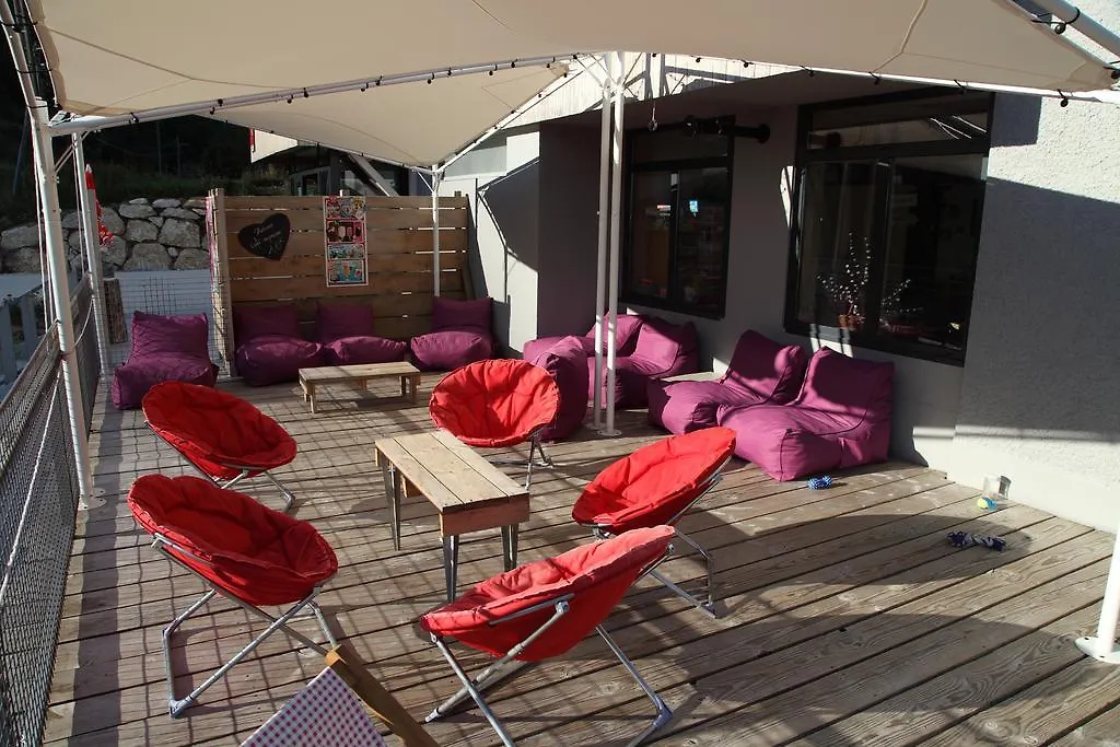 Hotel Coeur Des Montagnes Rencurel 2*,