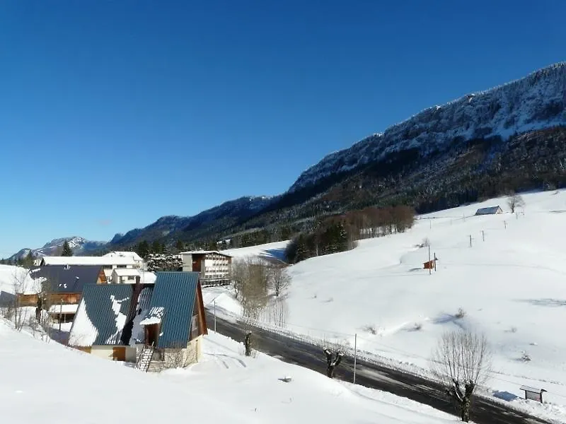 Hotel Coeur Des Montagnes Rencurel Frankreich